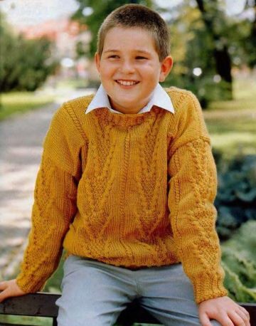 Jungen Pullover im Fantasiemuster