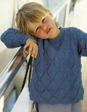 Kinderpullover im Ajourmuster
