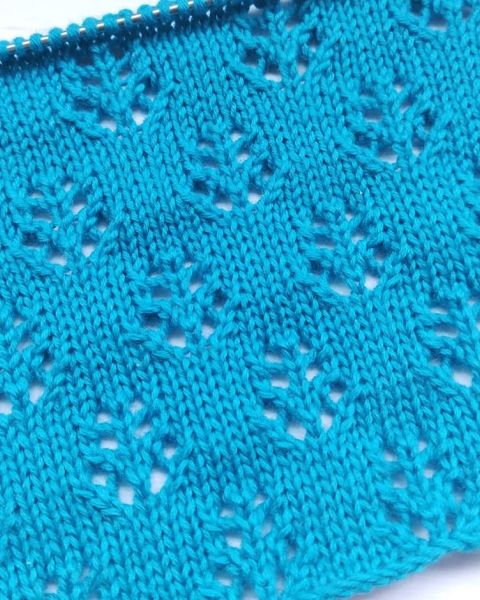 Ajourmuster stricken