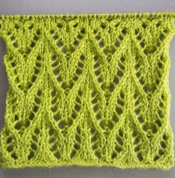 Ajourmuster stricken