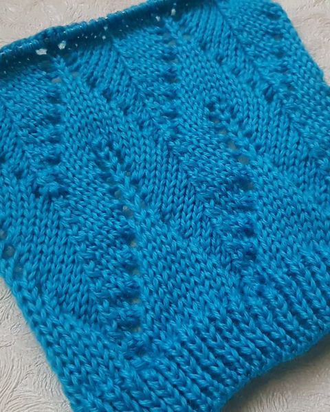Ajourmuster stricken