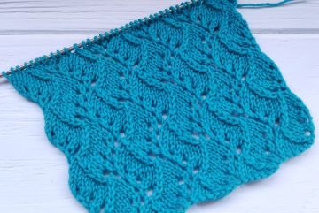 Ajourmuster stricken