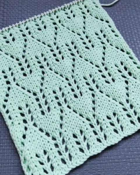 Ajourmuster stricken