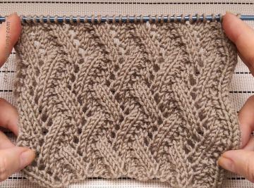 Ajourmuster stricken