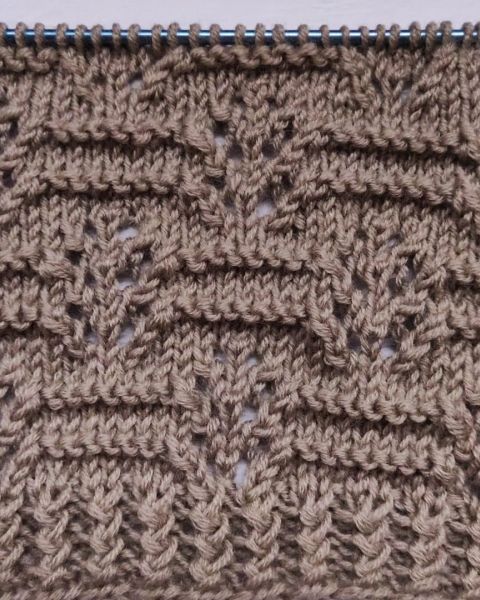 Ajourmuster stricken