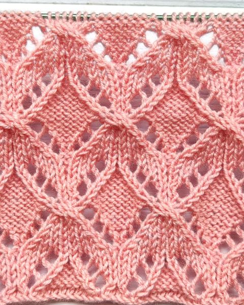 Ajourmuster stricken