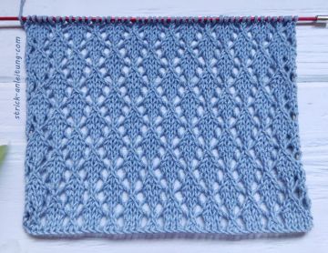 Ajourmuster stricken
