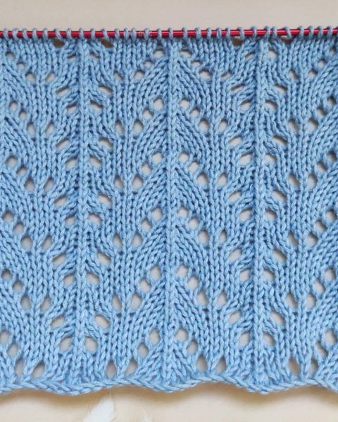 Ajourmuster stricken