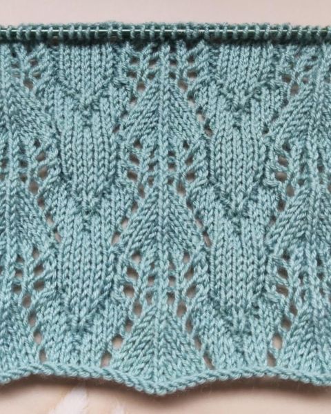 Ajourmuster stricken
