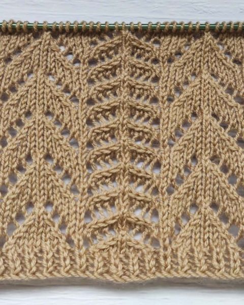 Ajourmuster stricken