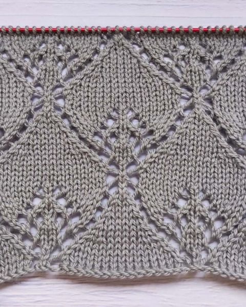 Ajourmuster stricken