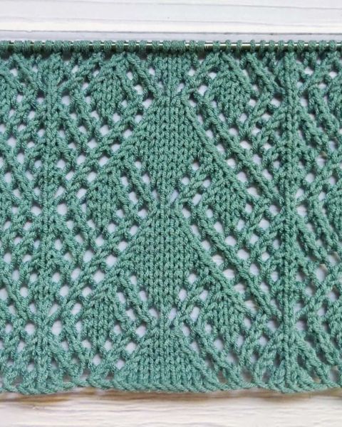 Ajourmuster stricken