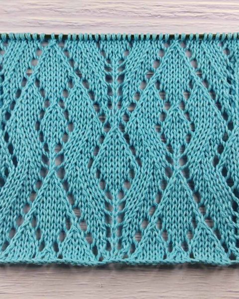 Ajourmuster stricken