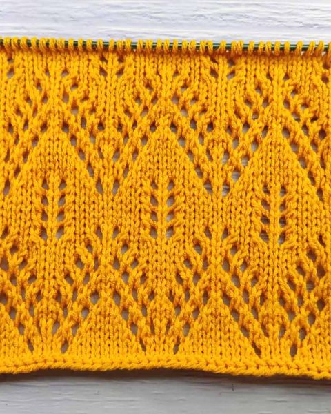 Ajourmuster stricken