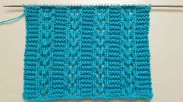 Einfaches Lochmuster stricken