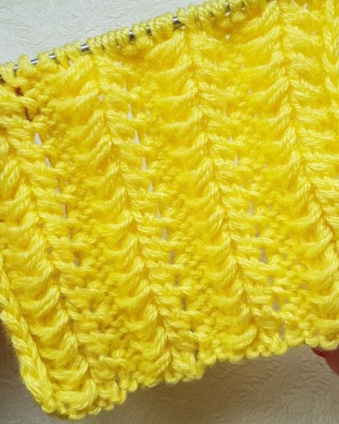 Reliefstreifen stricken