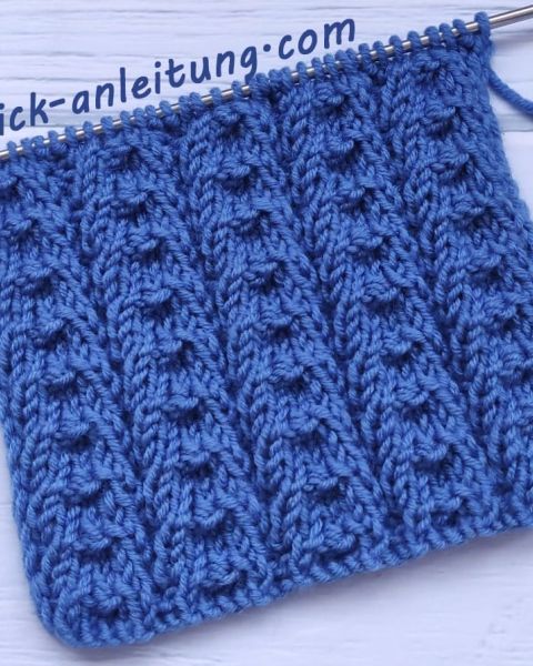 Reliefstreifen stricken