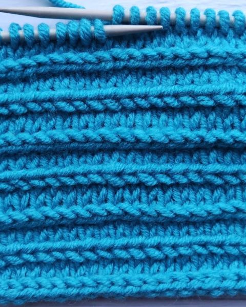 Reliefstreifen stricken