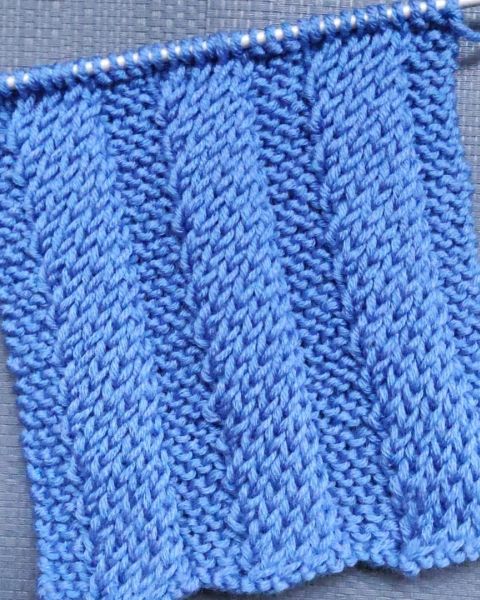 Relief-Streifen stricken