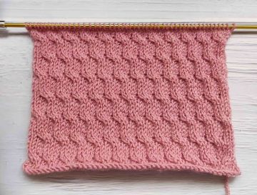 Diagonales Zopfmuster stricken