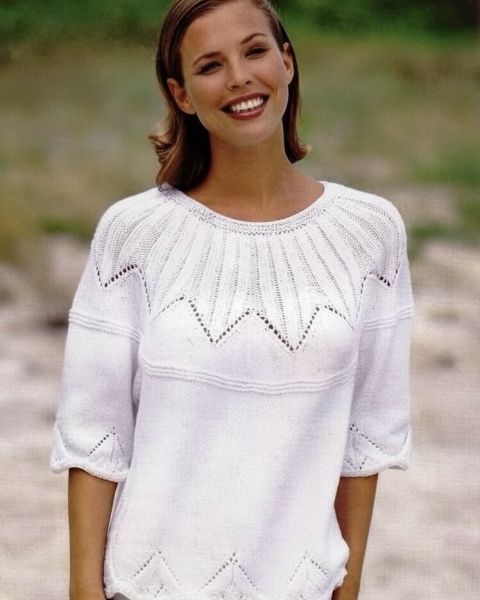Pulli mit Rundpasse
