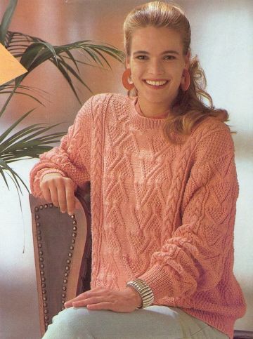 Pullover mit Relief-Dreiecksmuster