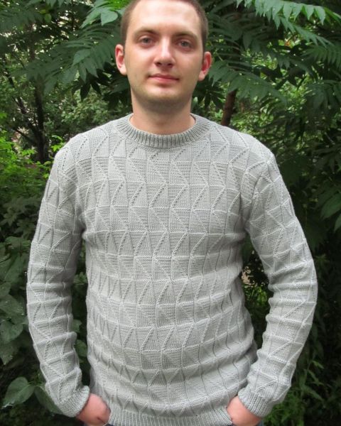 Herrenpullover im Fantasiemuster