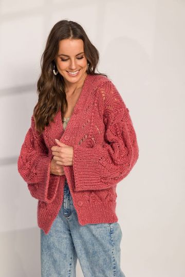 Strickjacke im Ajourmuster