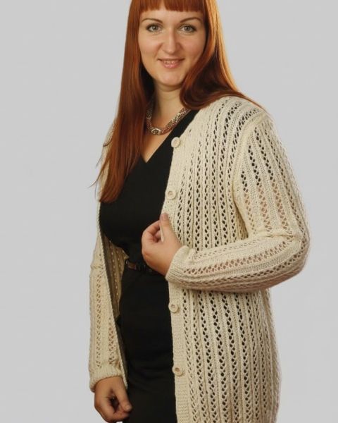 Ajour-Strickjacke mit Knöpfen