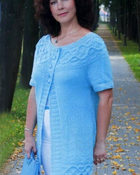 Kurzarmjacke mit Rundpasse