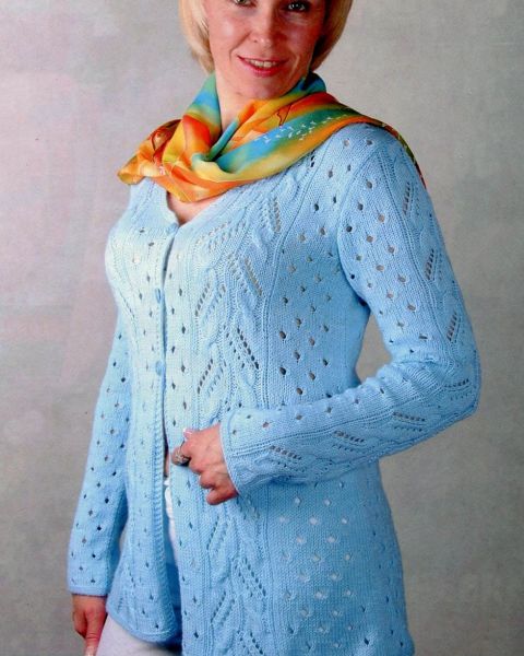 Ajourmusterjacke in Hellblau