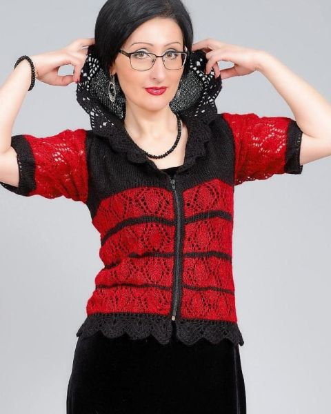 Ajourjacke mit Kragen