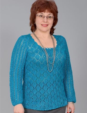 Pulli im Blattmuster