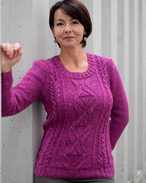 Pullover mit Ajourrauten- und Zopfmuster