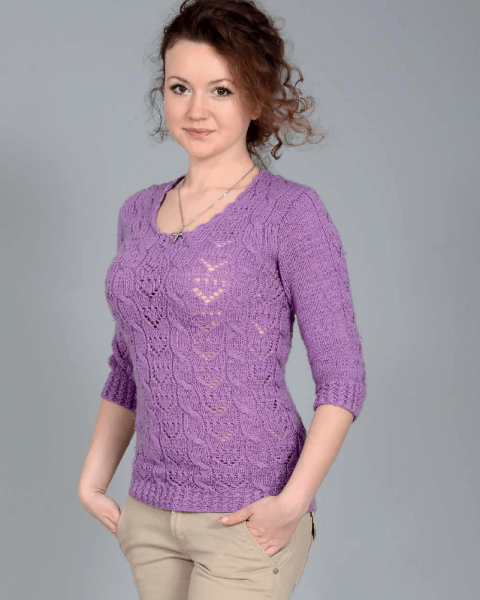 Pulli im Ajour-Zopfmuster
