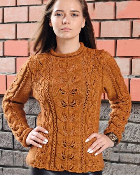 Pulli mit Ajour- und Blattmuster