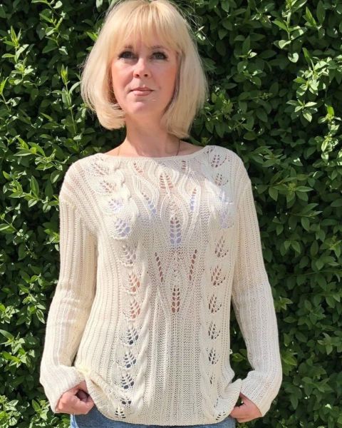 Longpulli mit Blattmustern