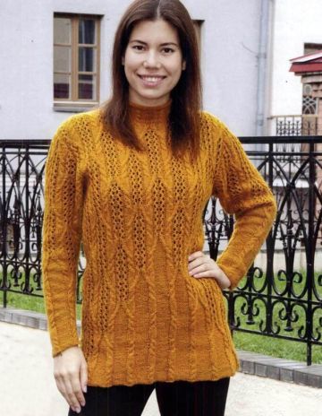 Pullover mit Ajour-Zopfmuster
