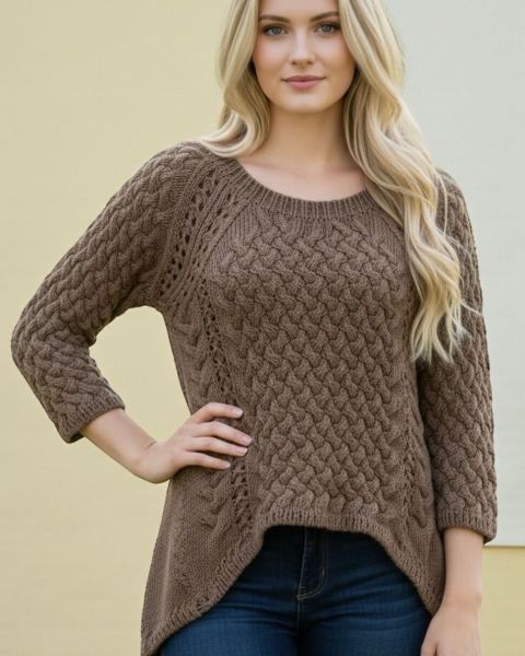 Pullover mit seitlichen Schrägen