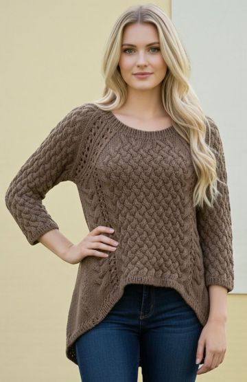 Pullover mit seitlichen Schrägen
